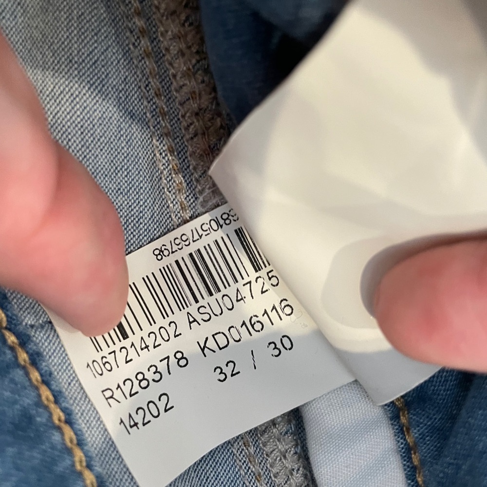 Jeans - Picture 4 of 4